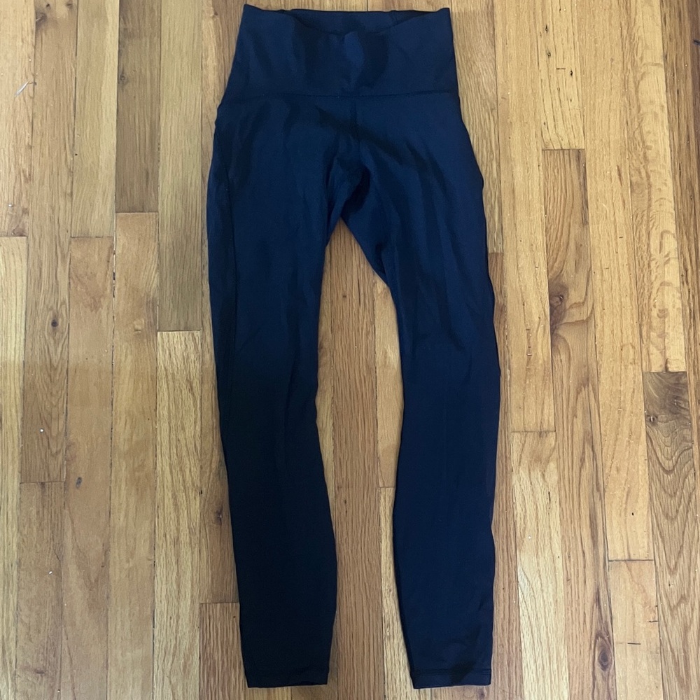 lululemon athletica black legging with mesh ankle detail